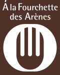 A LA FOURCHETTE DES ARENES