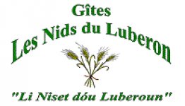 GITES LES NIDS DU LUBERON