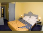 CRAU HOTEL- CONTACT HOTEL
