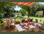 Photo LA BASTIDE DE GRIGNAN ET RESTAURANT CHEZ ELLES