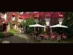 HOTEL DE FRANCE ET FUCHSIAS